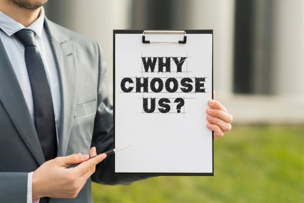 business man holding clipboard with why choose us question (1)
